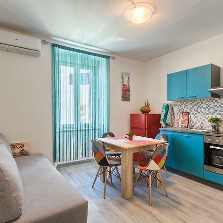 Apartment Amfiteatar Moris PUY Exterior foto