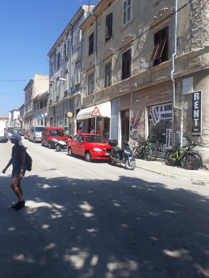 Apartment Amfiteatar Moris PUY Exterior foto